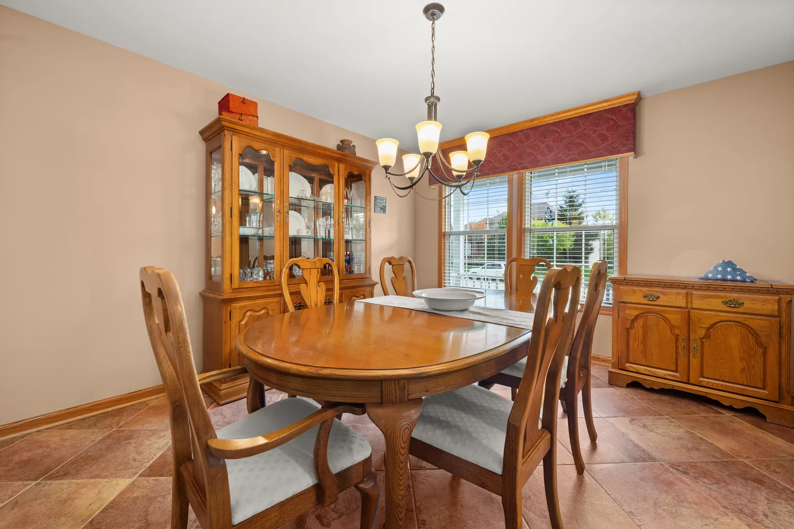 495 John Marshall Lane IL