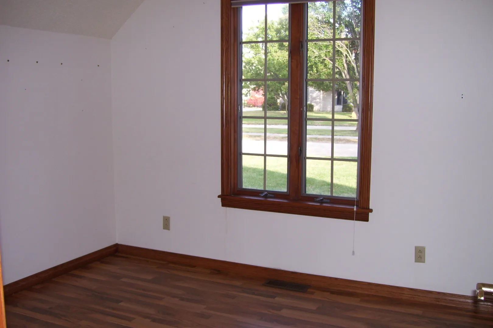 304 N CHAUCER Boulevard IL