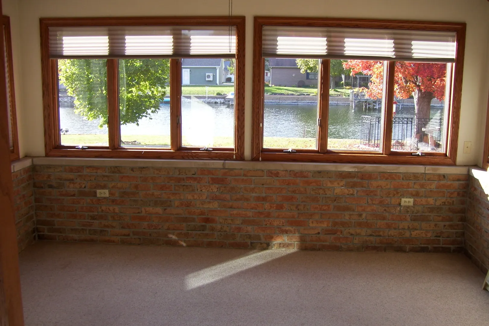 304 N CHAUCER Boulevard IL