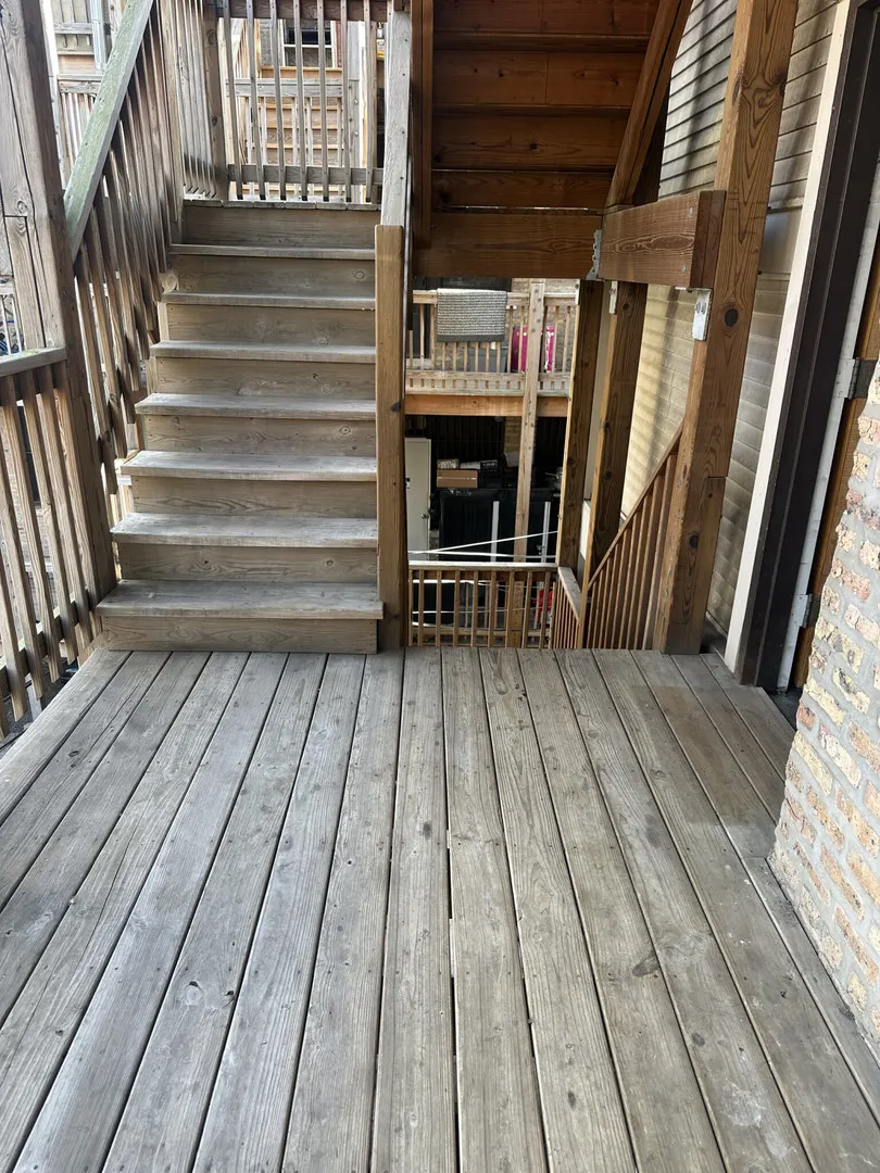 1008 W Argyle Street 2E IL