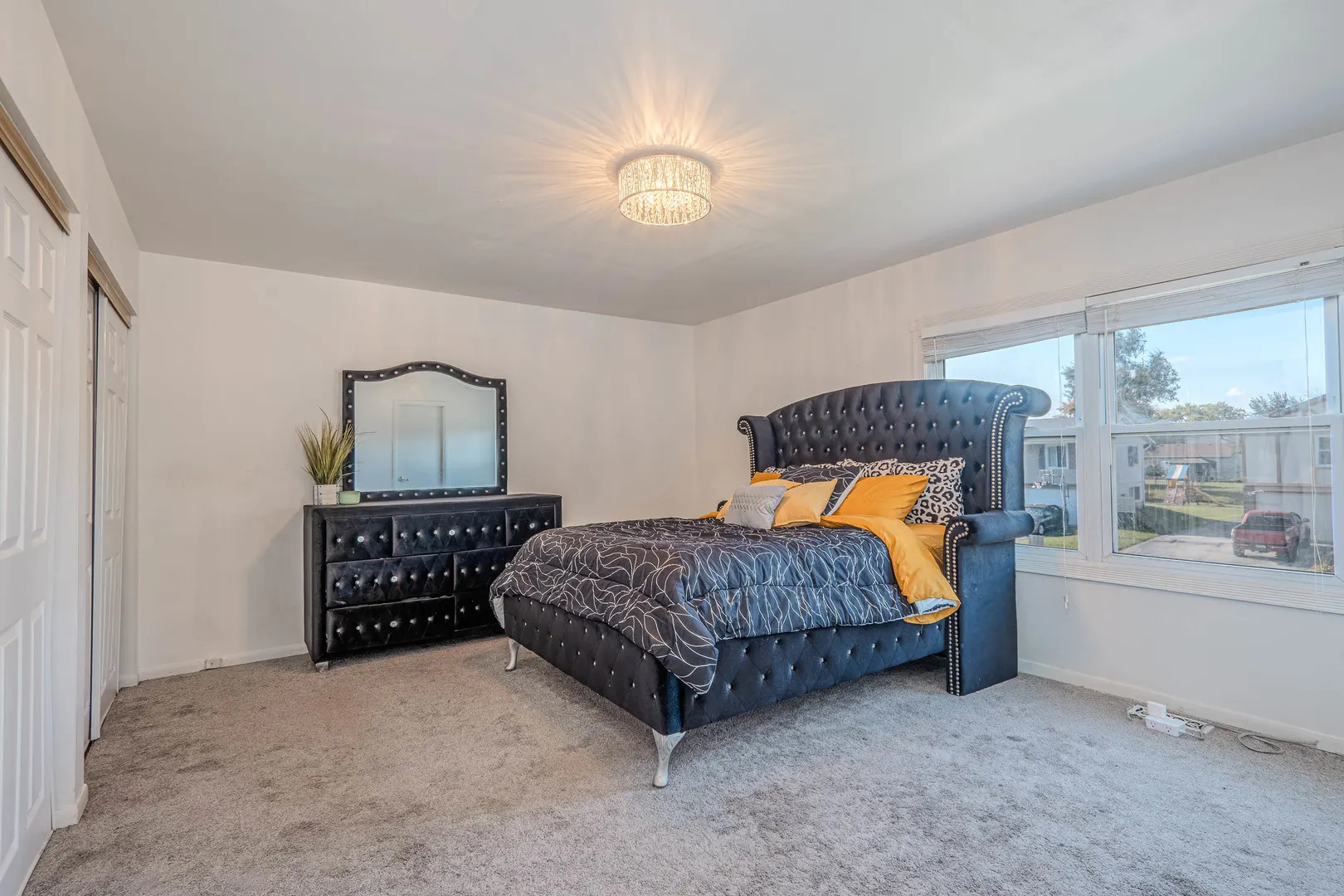 3411 Montmarte Avenue IL