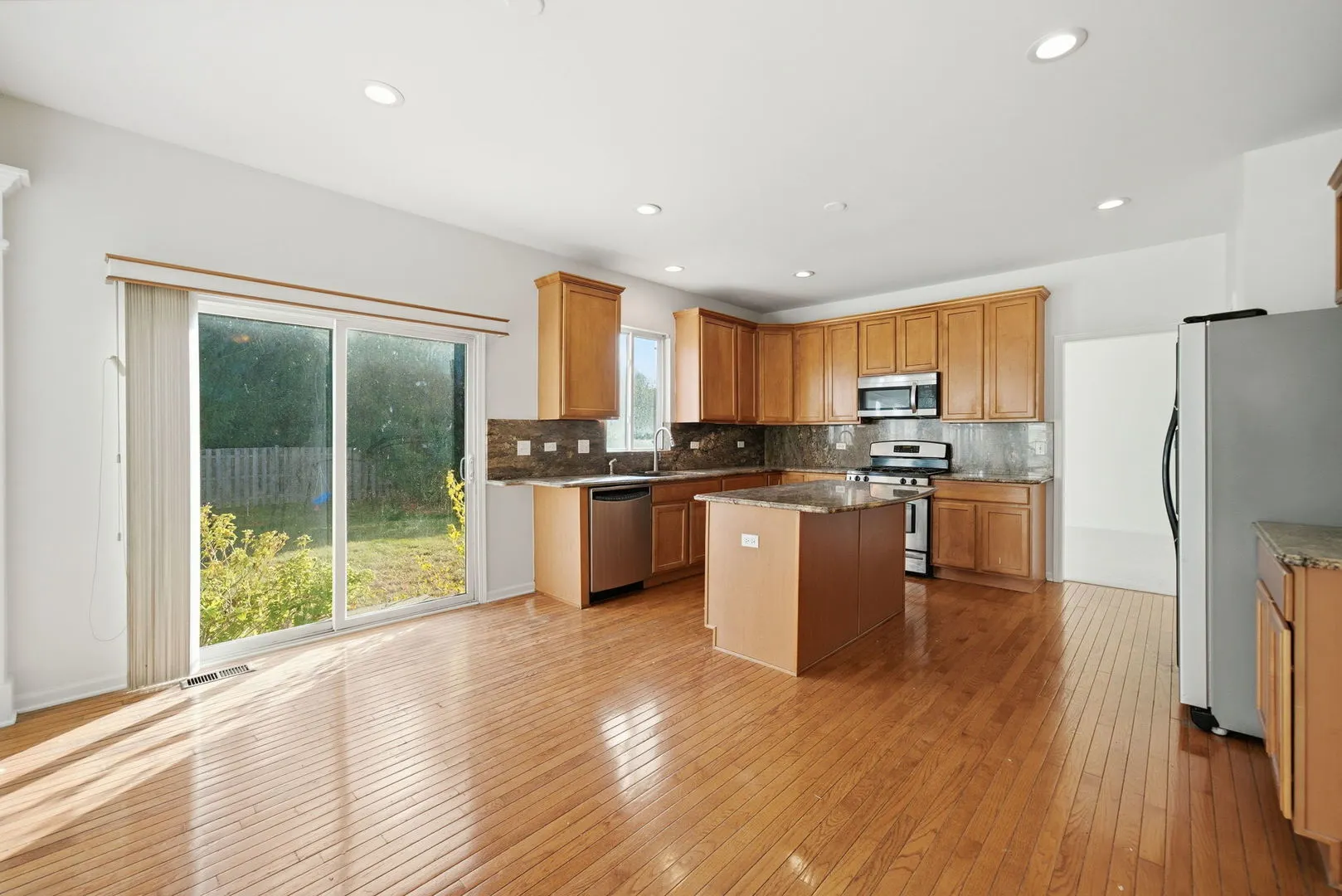 402 Marshall Ash Street IL