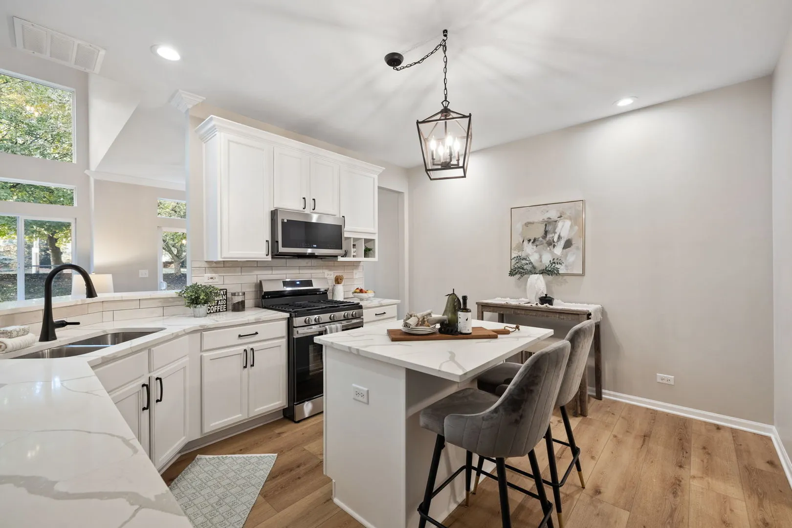 1963 Misty Ridge Court 1963 IL