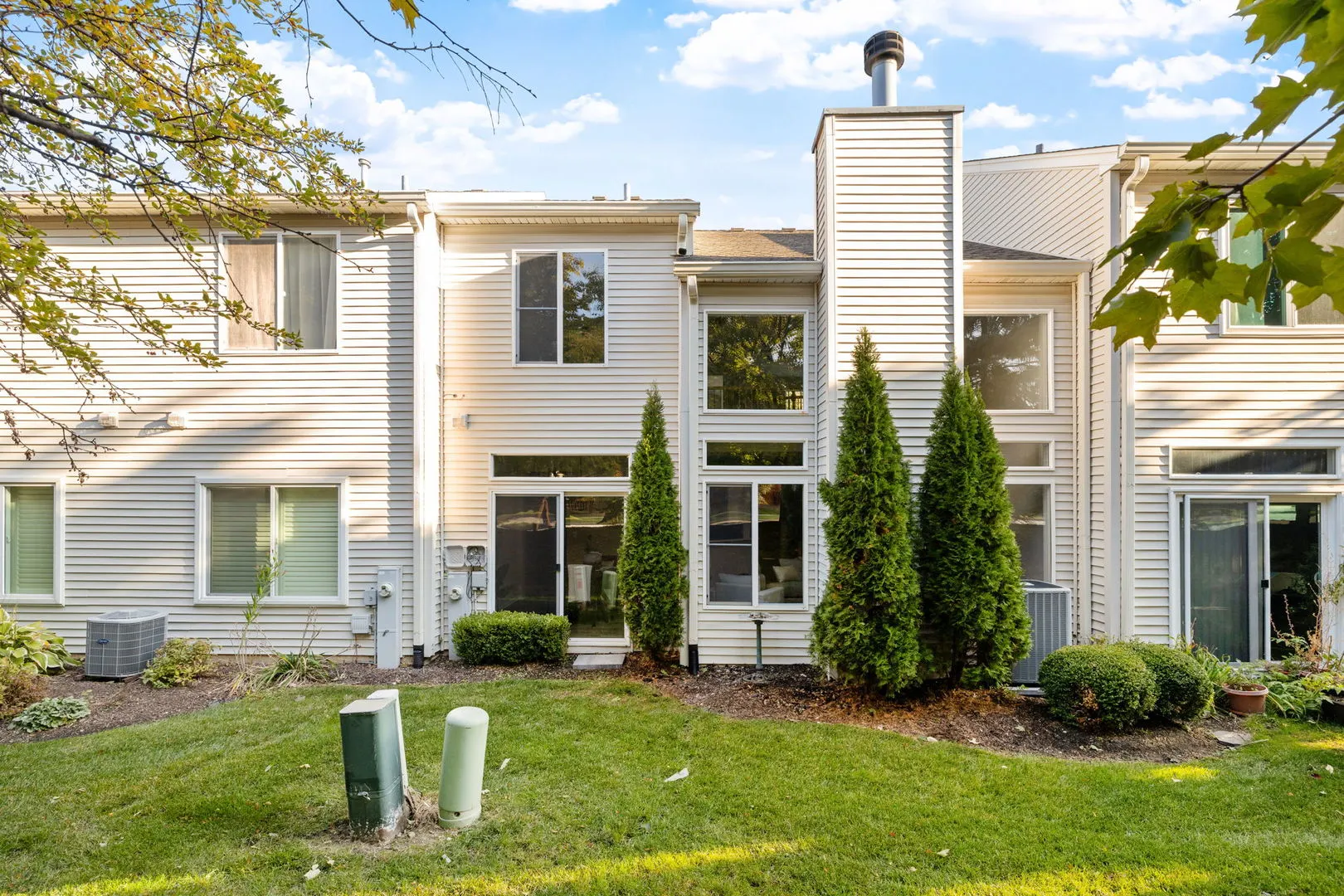 1963 Misty Ridge Court 1963 IL