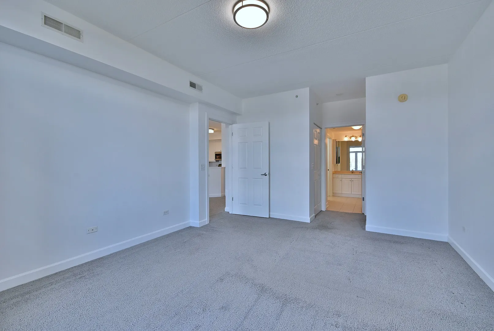 8300 Callie Avenue 412 IL