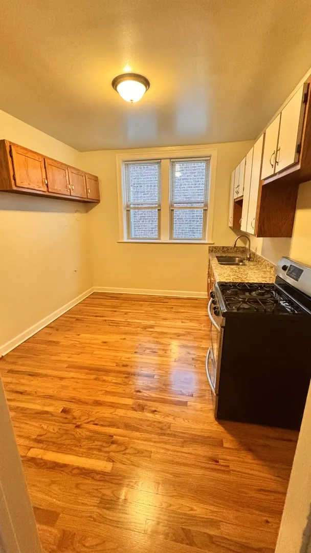 4357 N Drake Avenue 3 IL