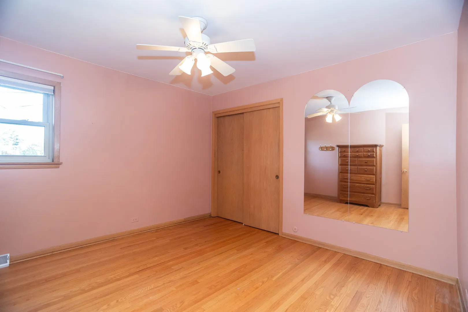 7349 W Crain Street IL