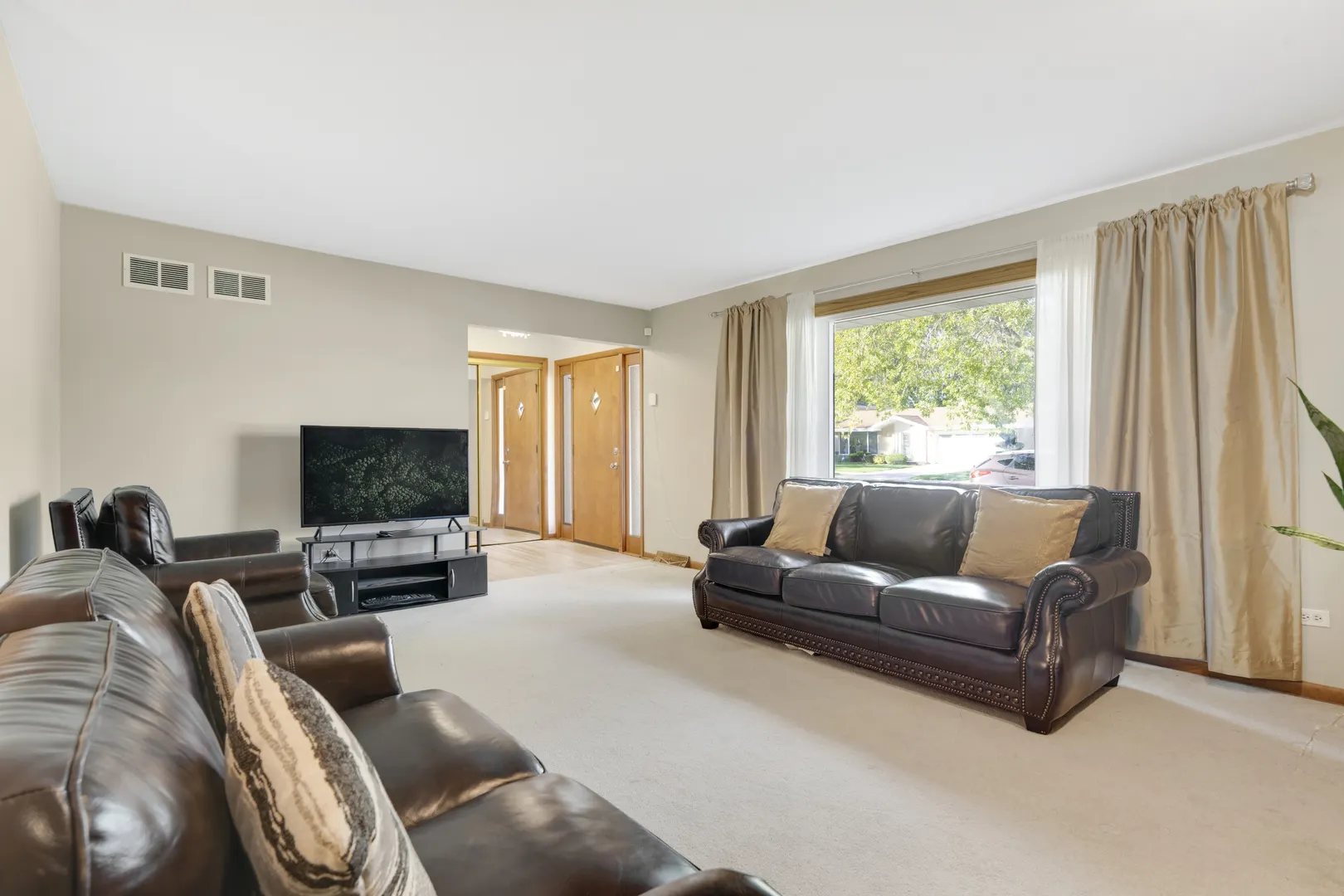 16321 Maryland Avenue IL