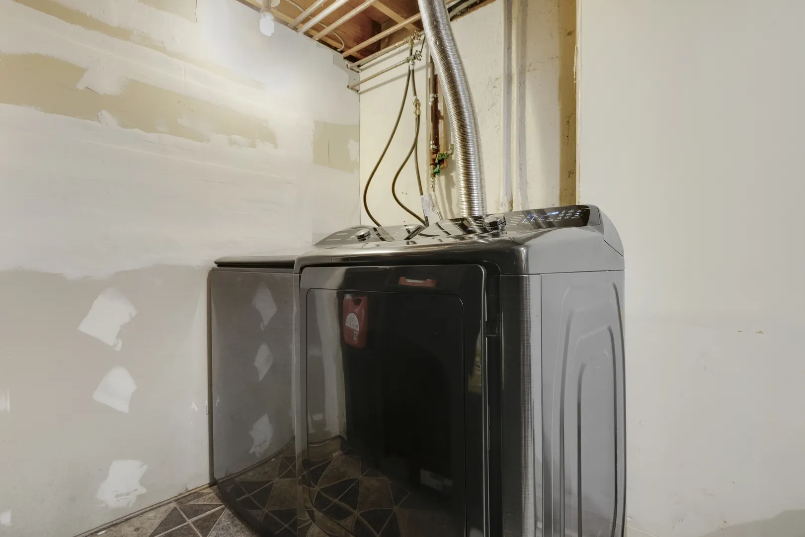 16321 Maryland Avenue IL