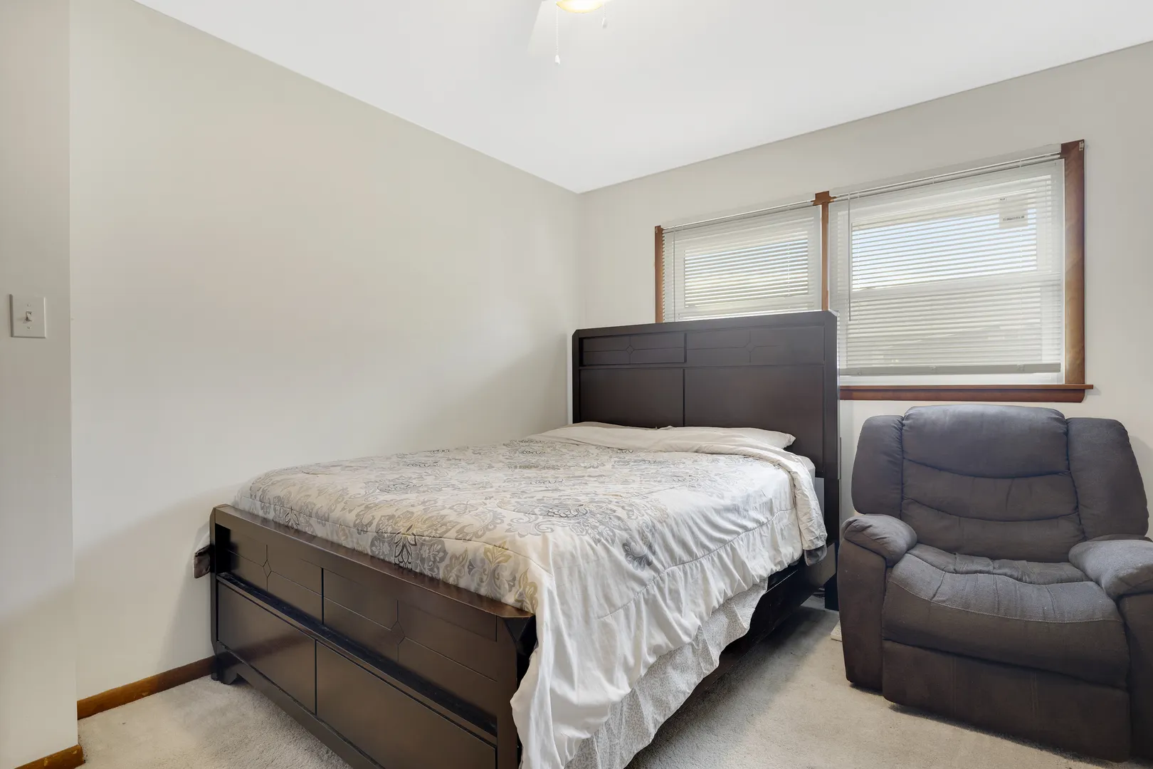 16321 Maryland Avenue IL