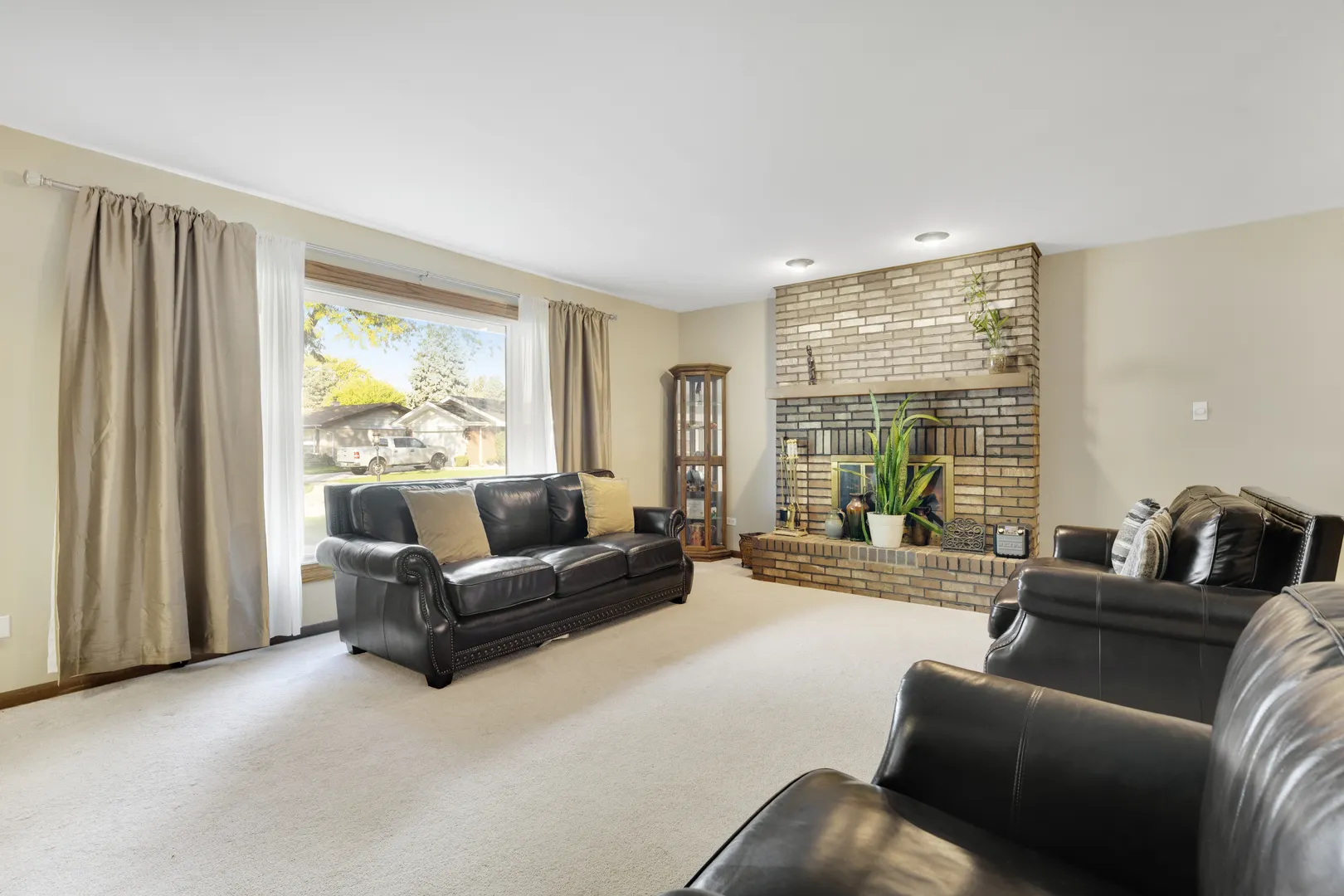 16321 Maryland Avenue IL