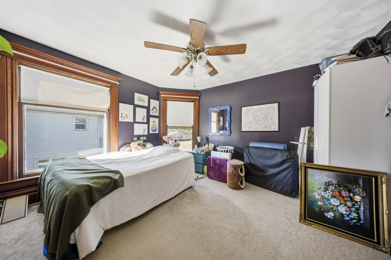 220 W Lincoln Avenue IL