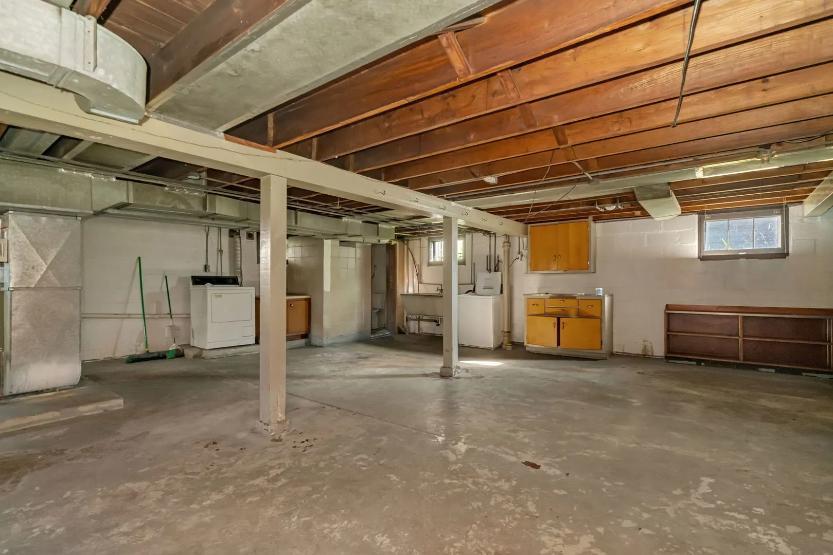 2522 Indiana Avenue IL