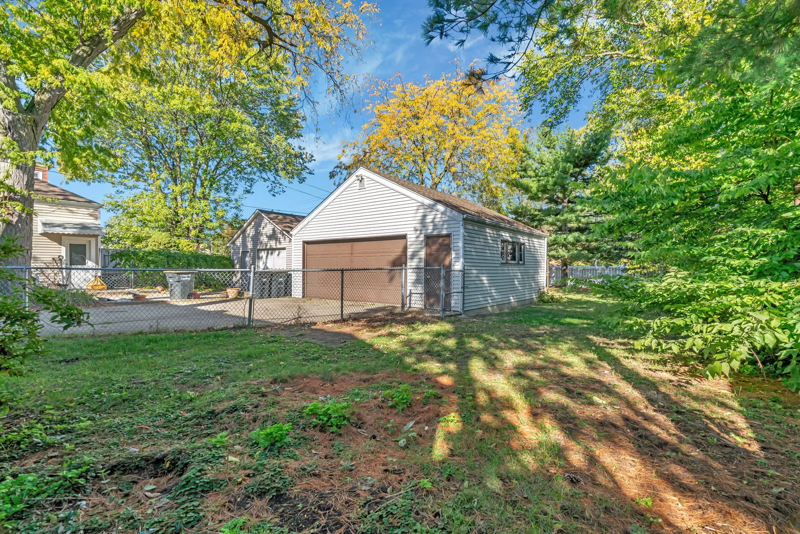 2522 Indiana Avenue IL