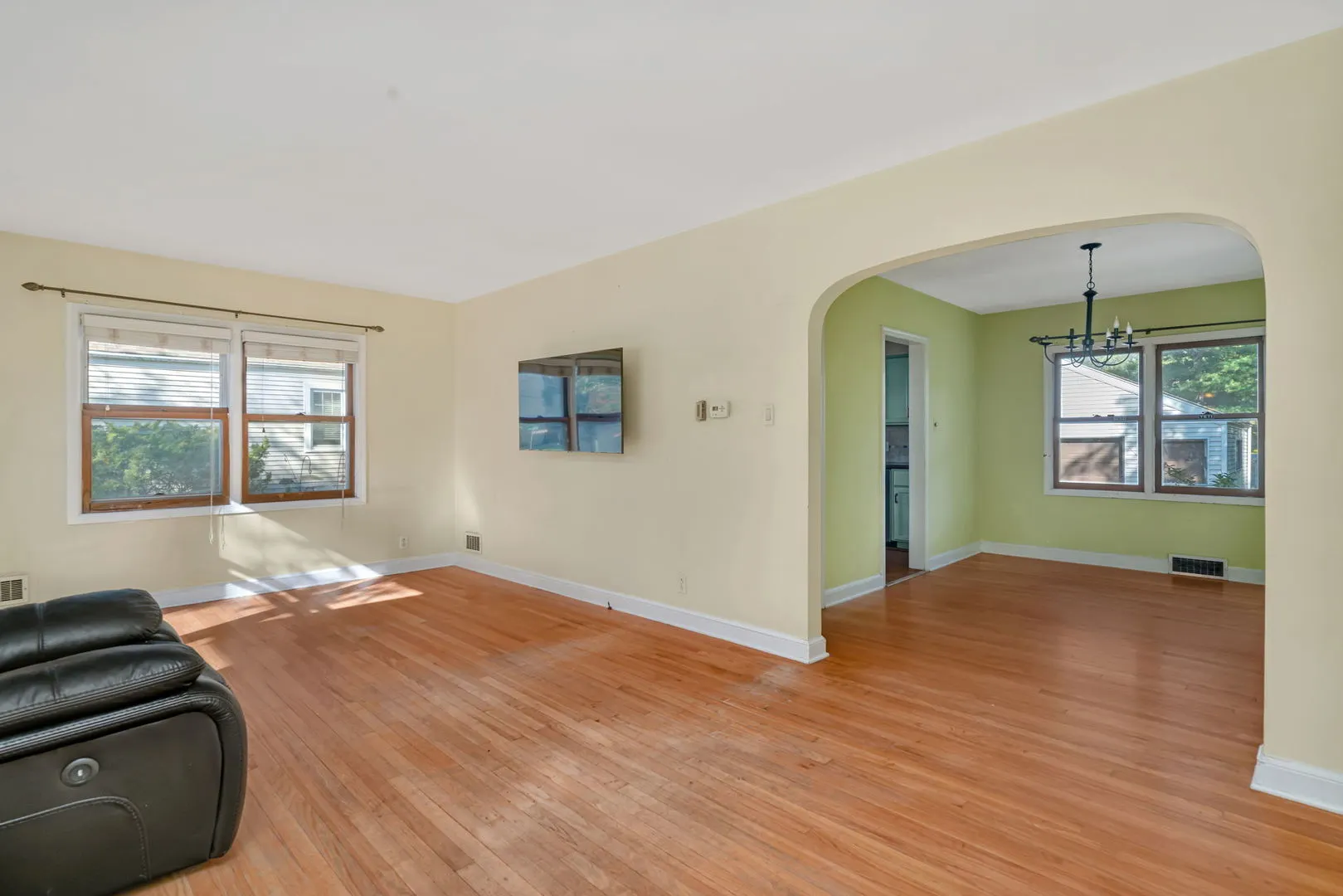 2522 Indiana Avenue IL