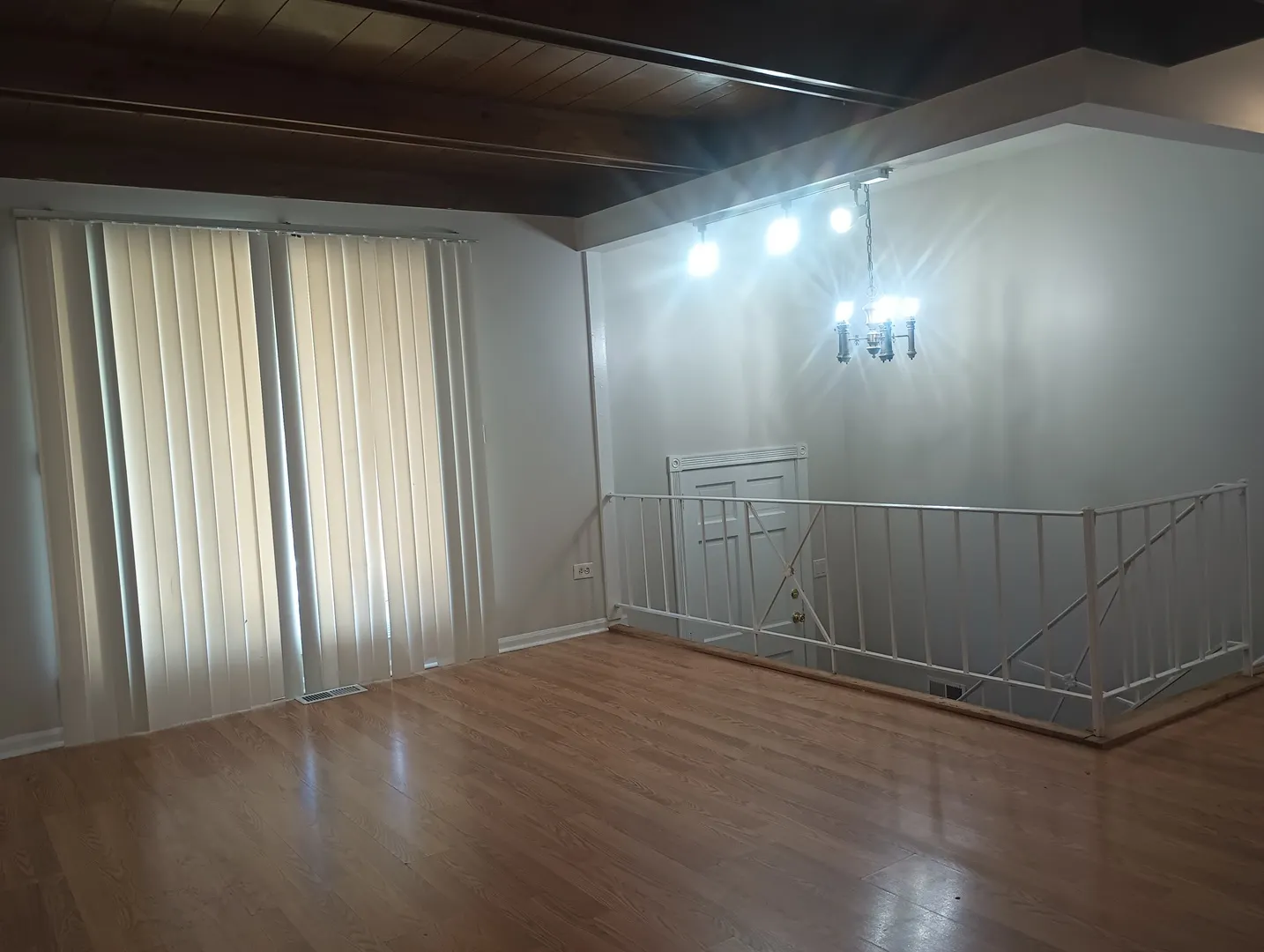 22223 Navaho Avenue IL