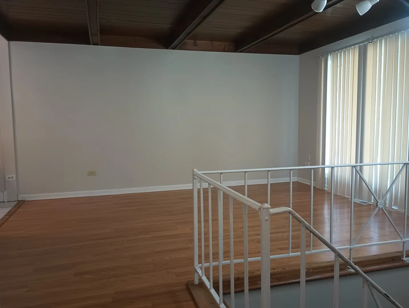 22223 Navaho Avenue IL