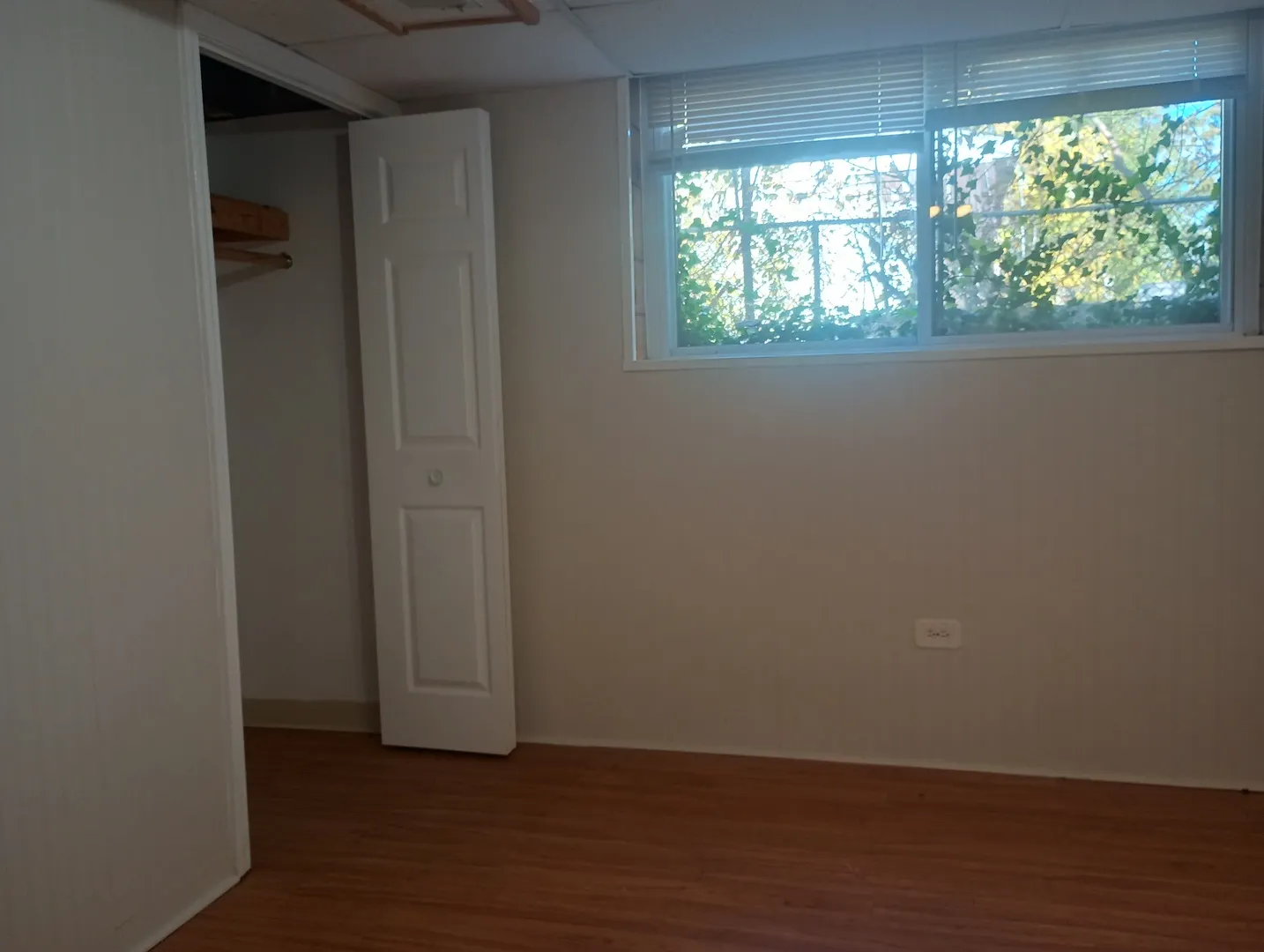 22223 Navaho Avenue IL