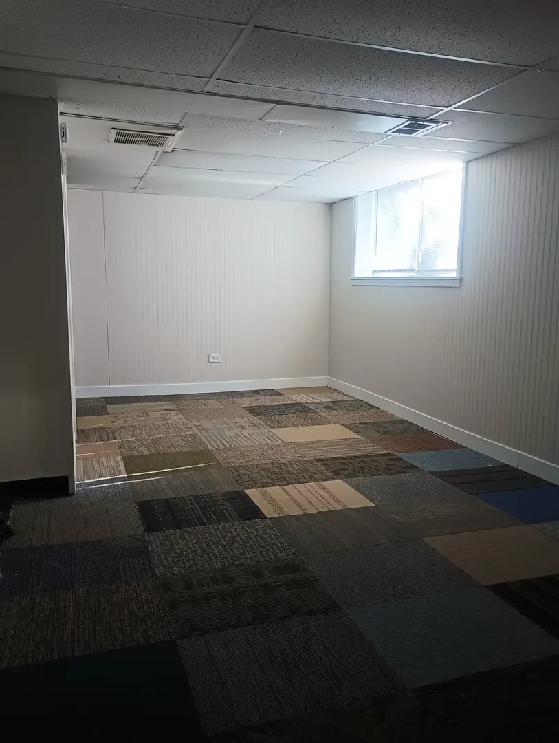 22223 Navaho Avenue IL