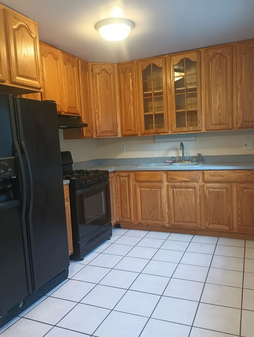 22223 Navaho Avenue IL