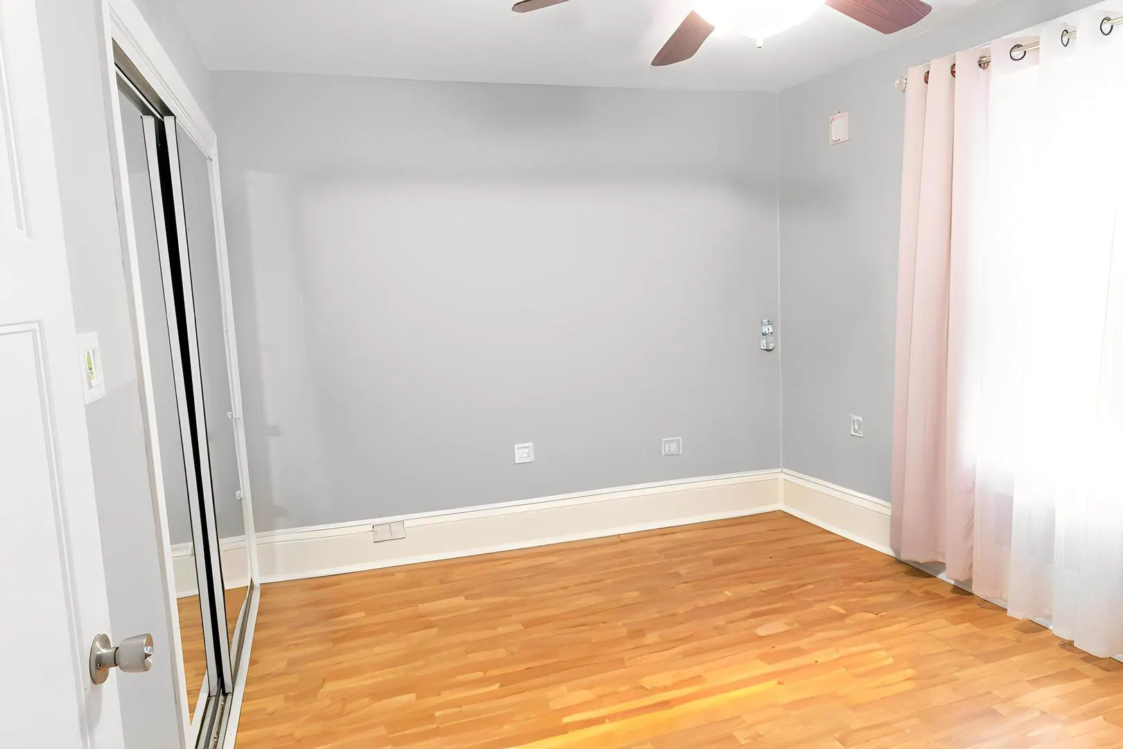 939 Saint John Street IL