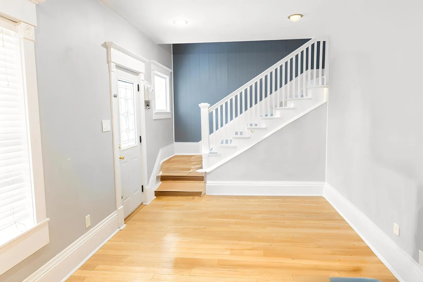 939 Saint John Street IL