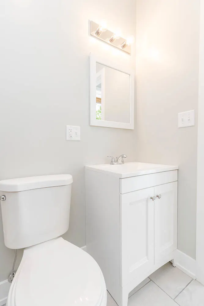 2228 W Cermak Road IL