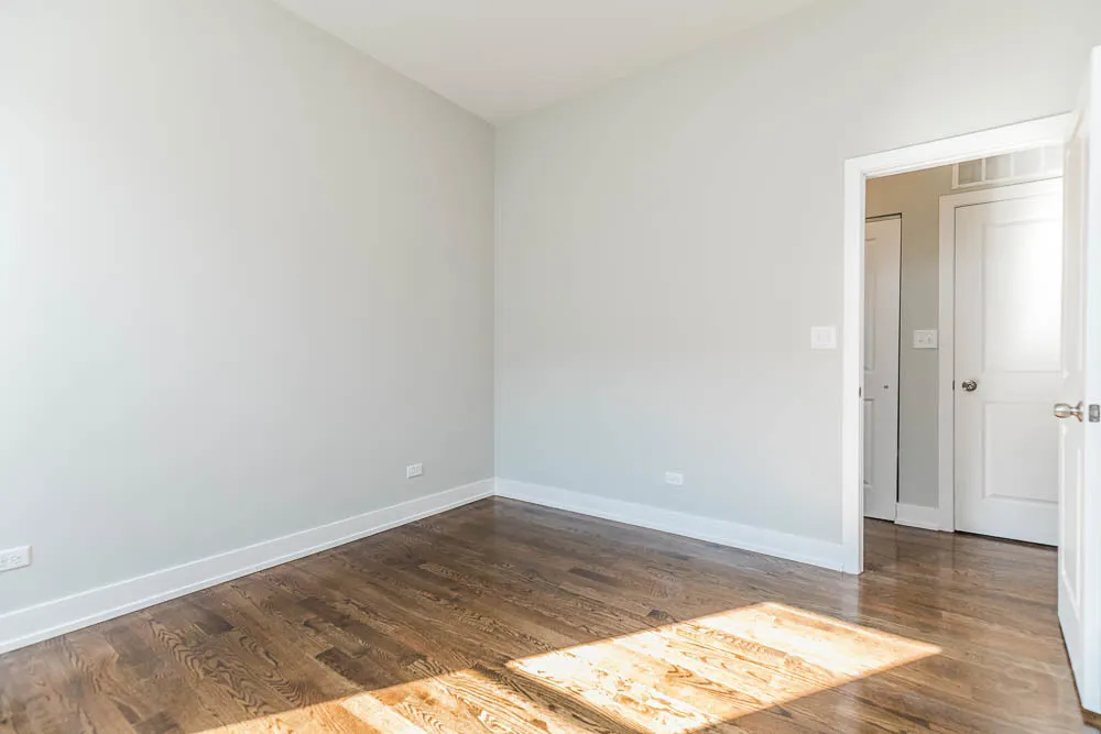 2228 W Cermak Road IL