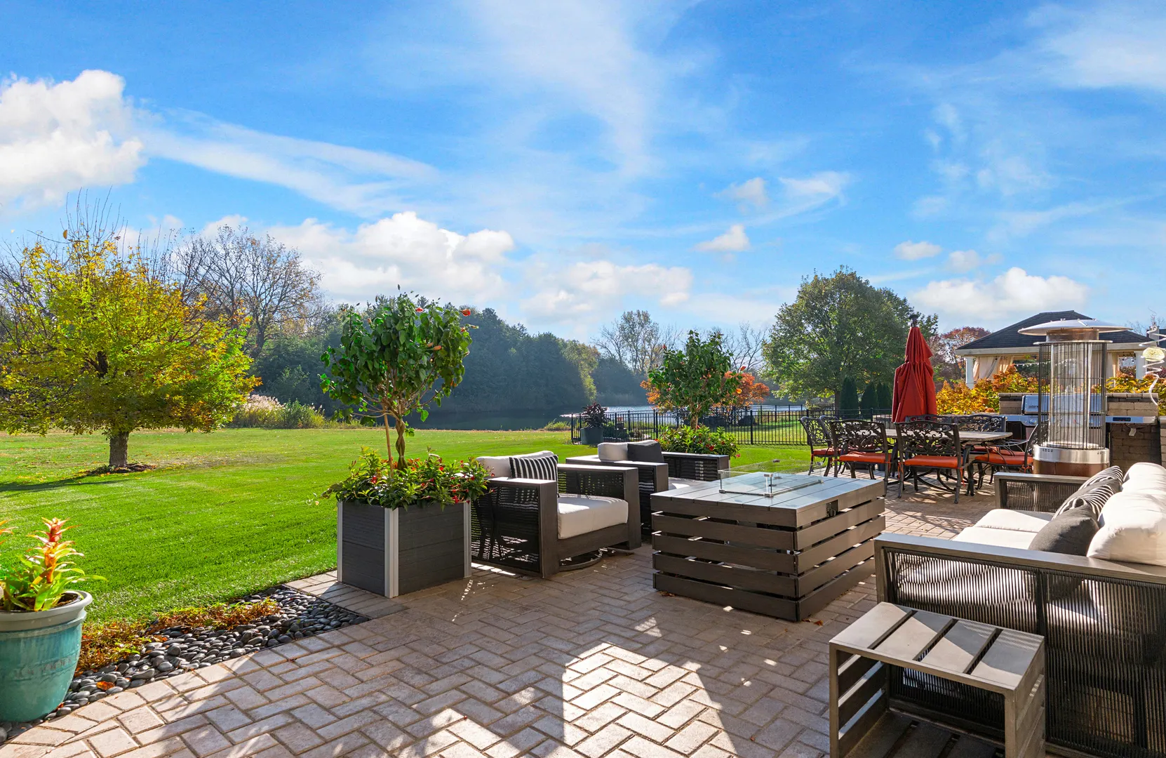 25040 W Prairie Grove Drive IL