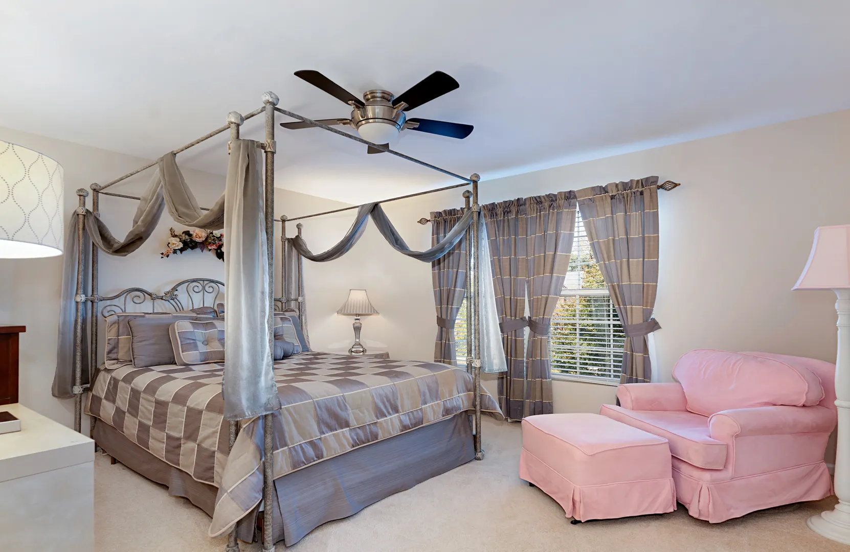 25040 W Prairie Grove Drive IL