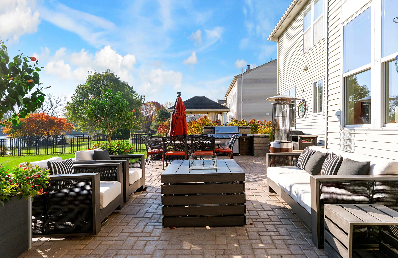 25040 W Prairie Grove Drive IL