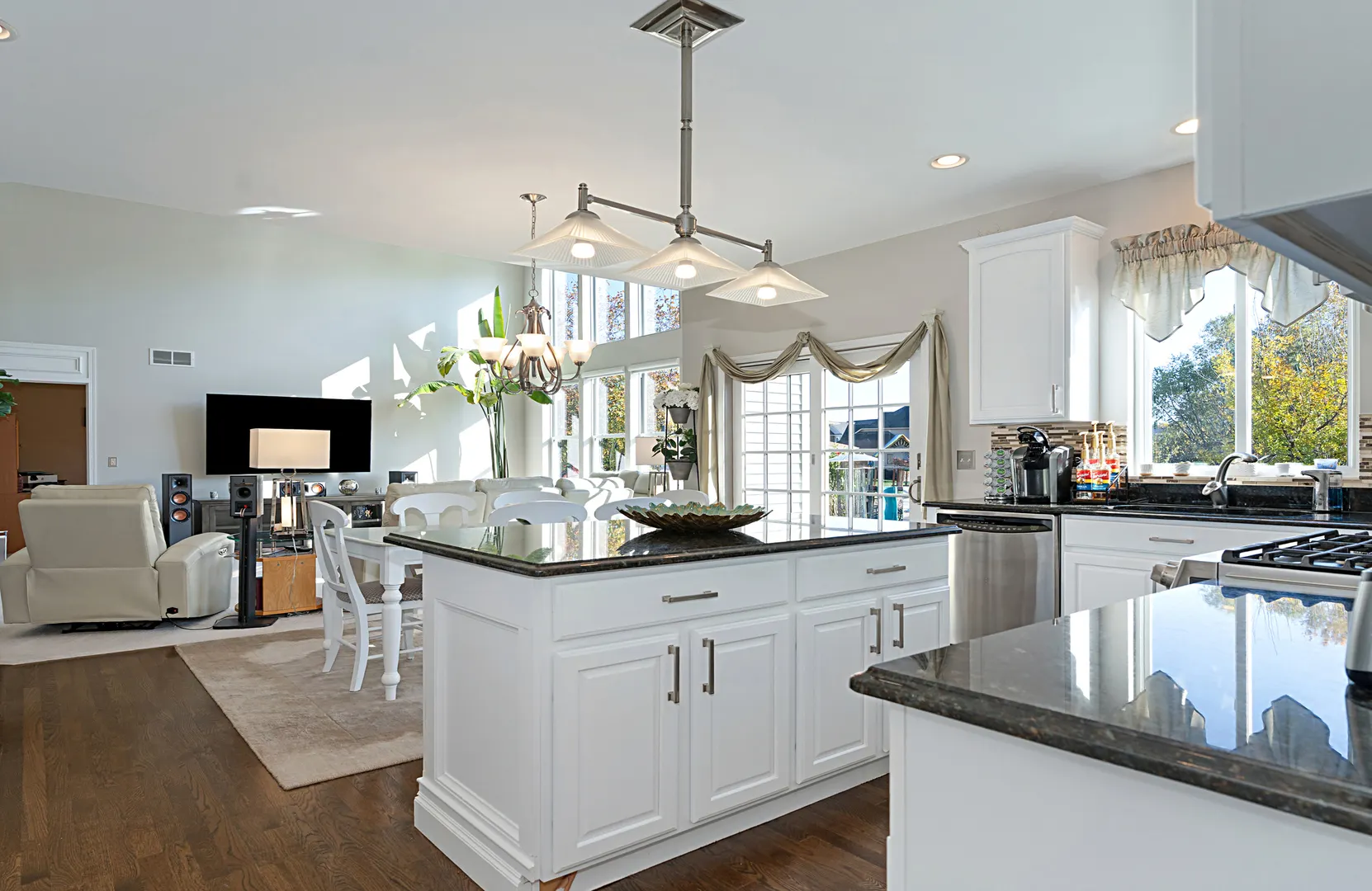 25040 W Prairie Grove Drive IL