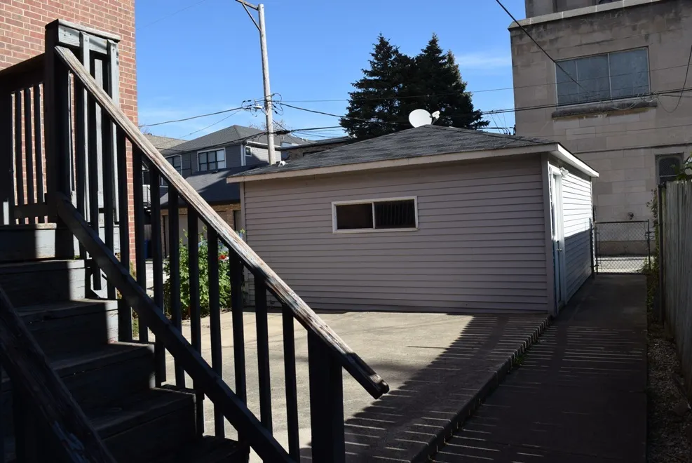 4519 N Western Avenue IL