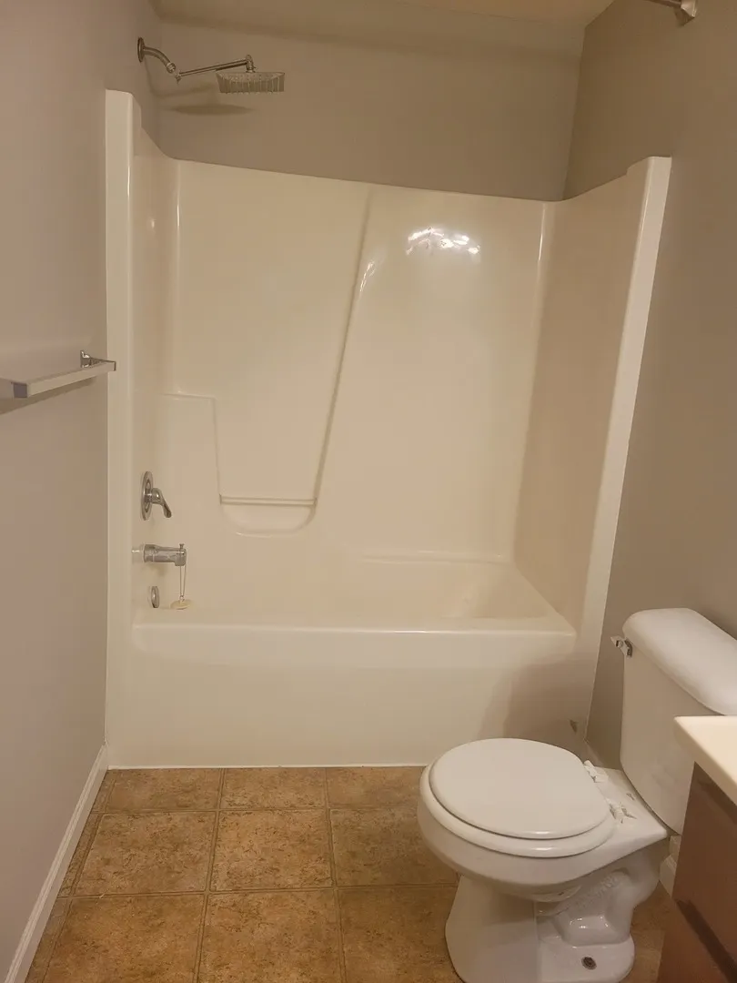 3704 Balcary Bay 3704 IL