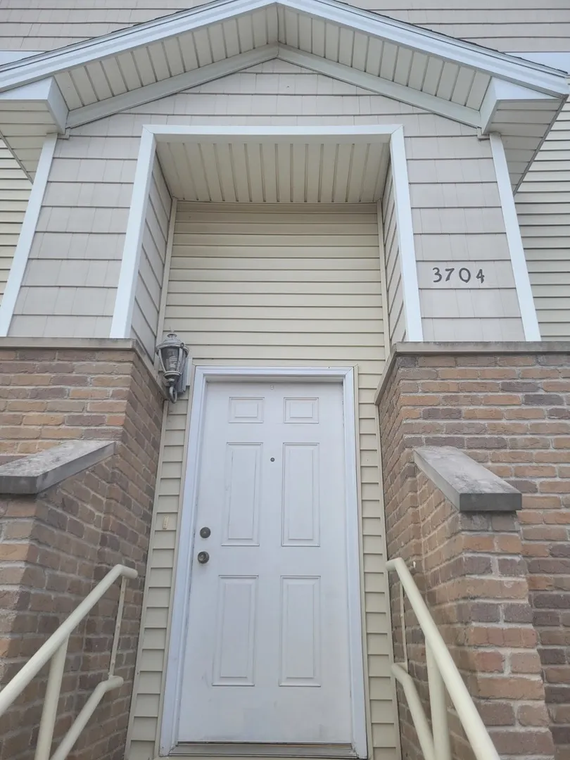 3704 Balcary Bay 3704 IL