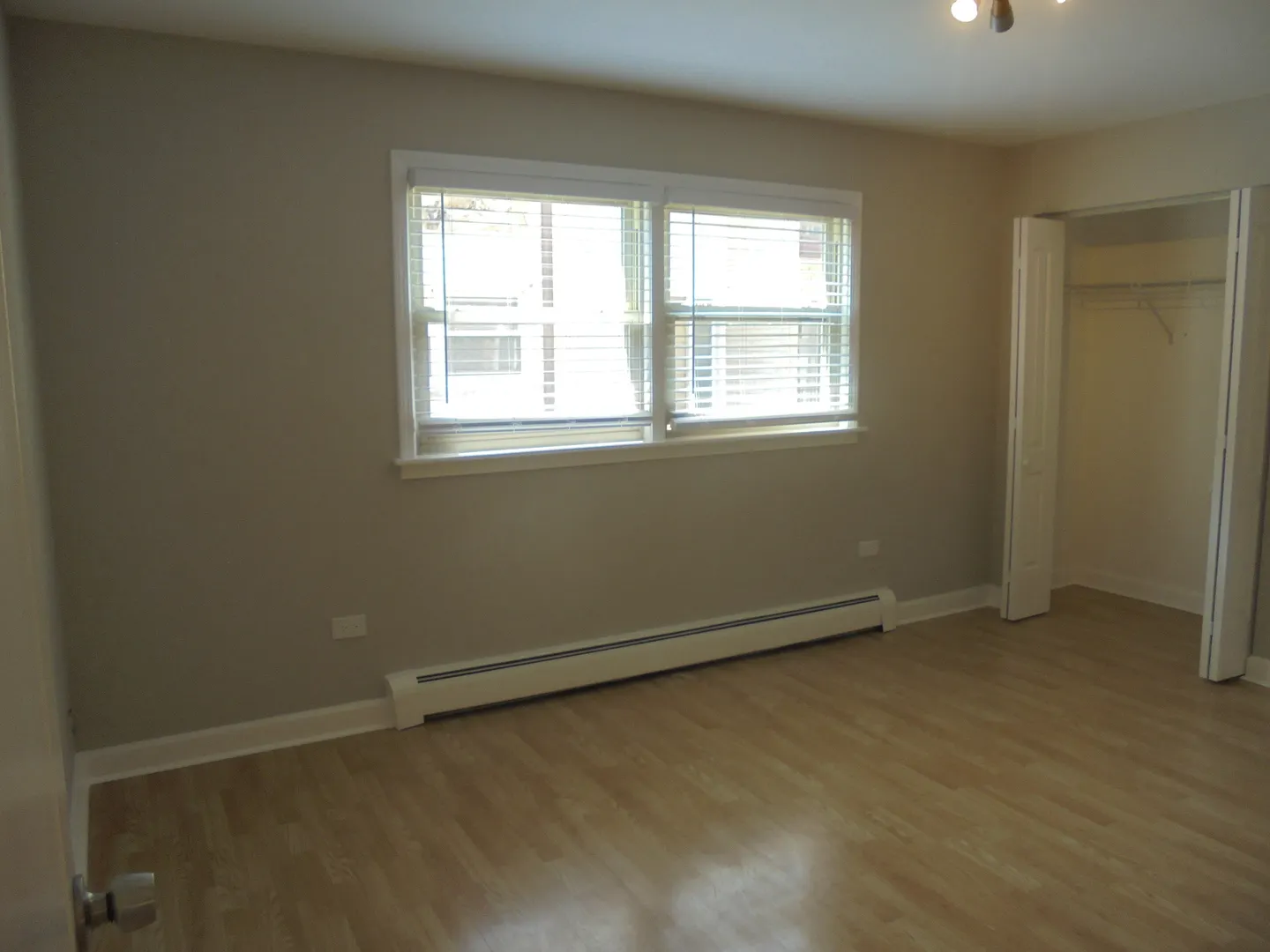 4222 N Keystone Avenue 2B IL