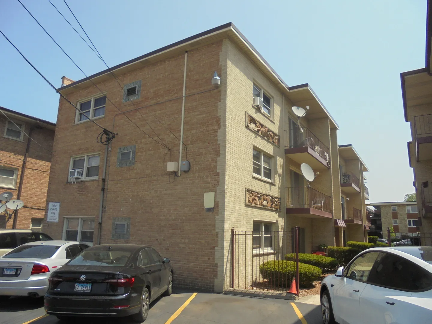 4222 N Keystone Avenue 2B IL