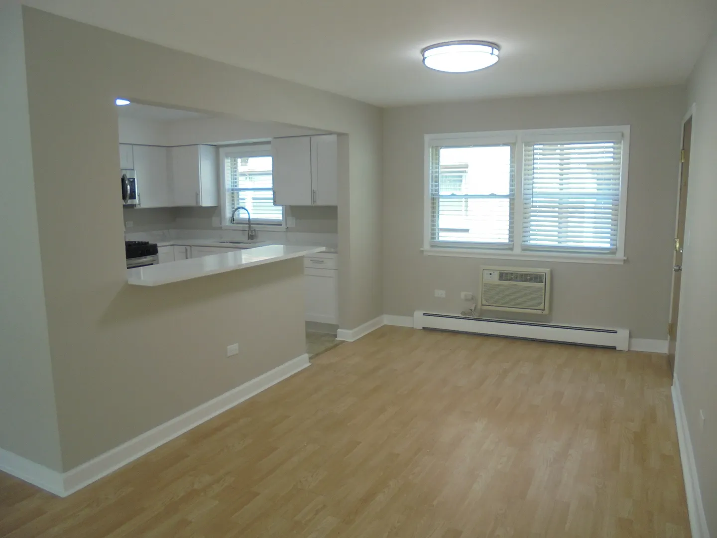 4222 N Keystone Avenue 2B IL