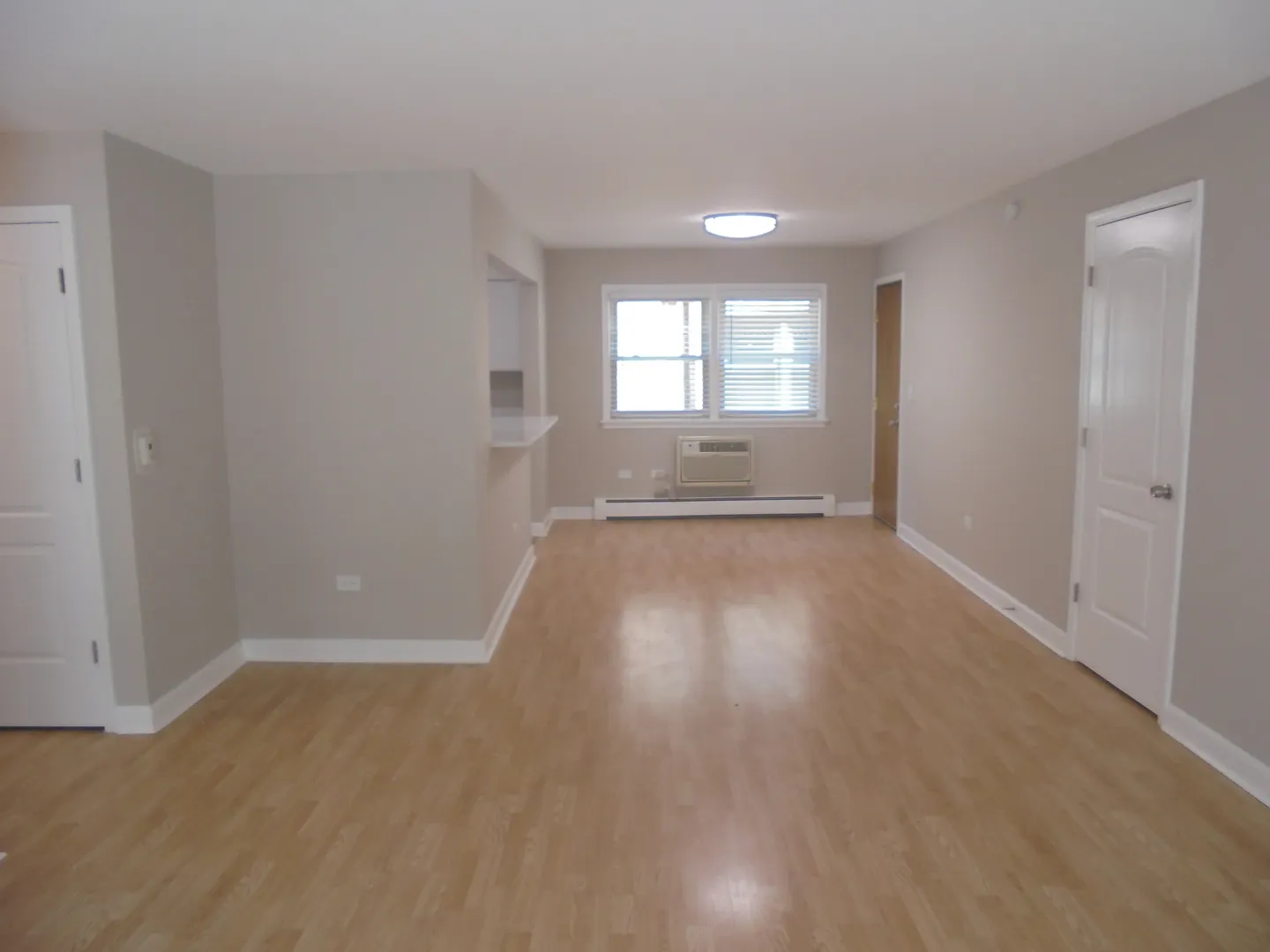 4222 N Keystone Avenue 2B IL