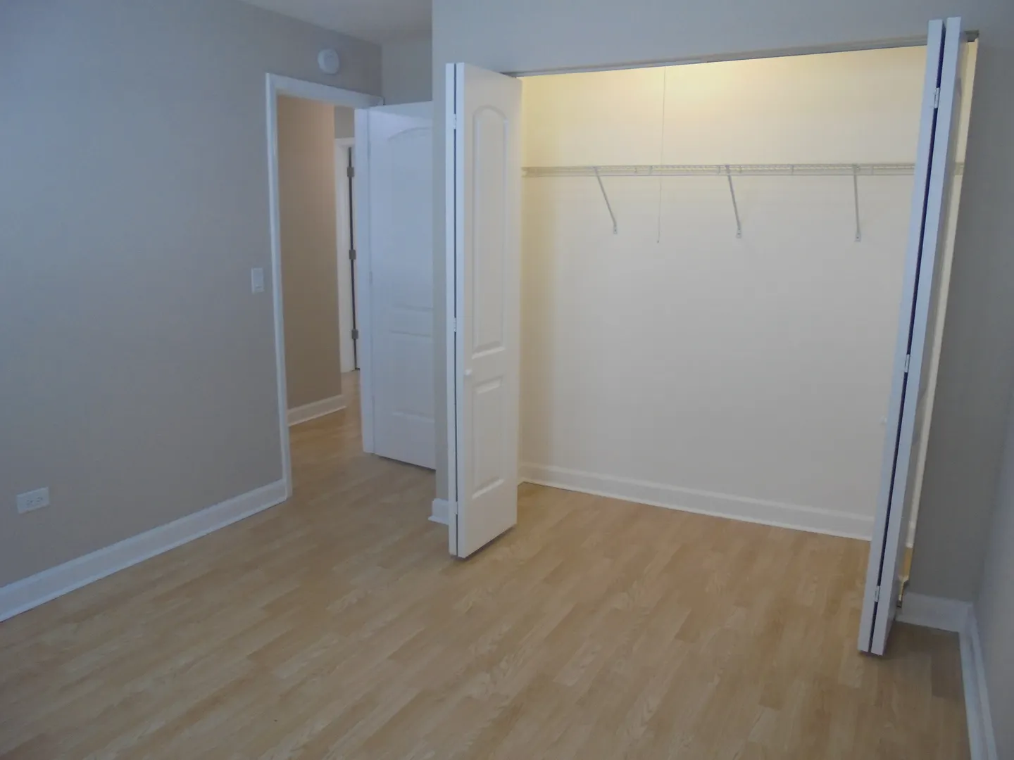 4222 N Keystone Avenue 2B IL