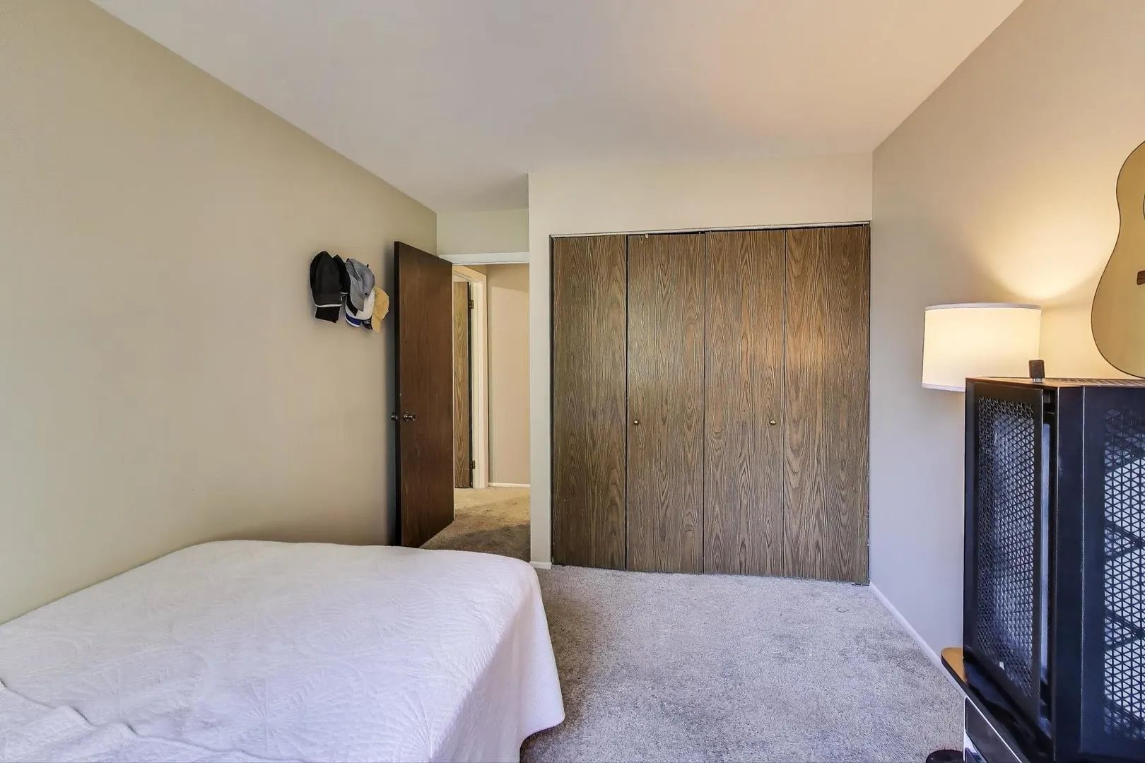 368 Southbury Court D2 IL