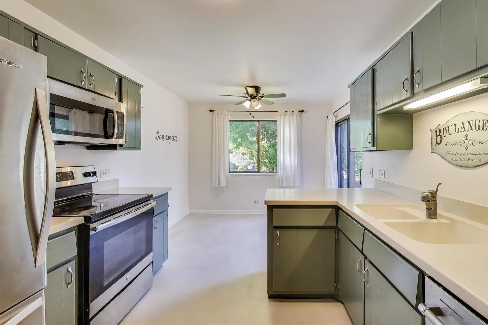 368 Southbury Court D2 IL