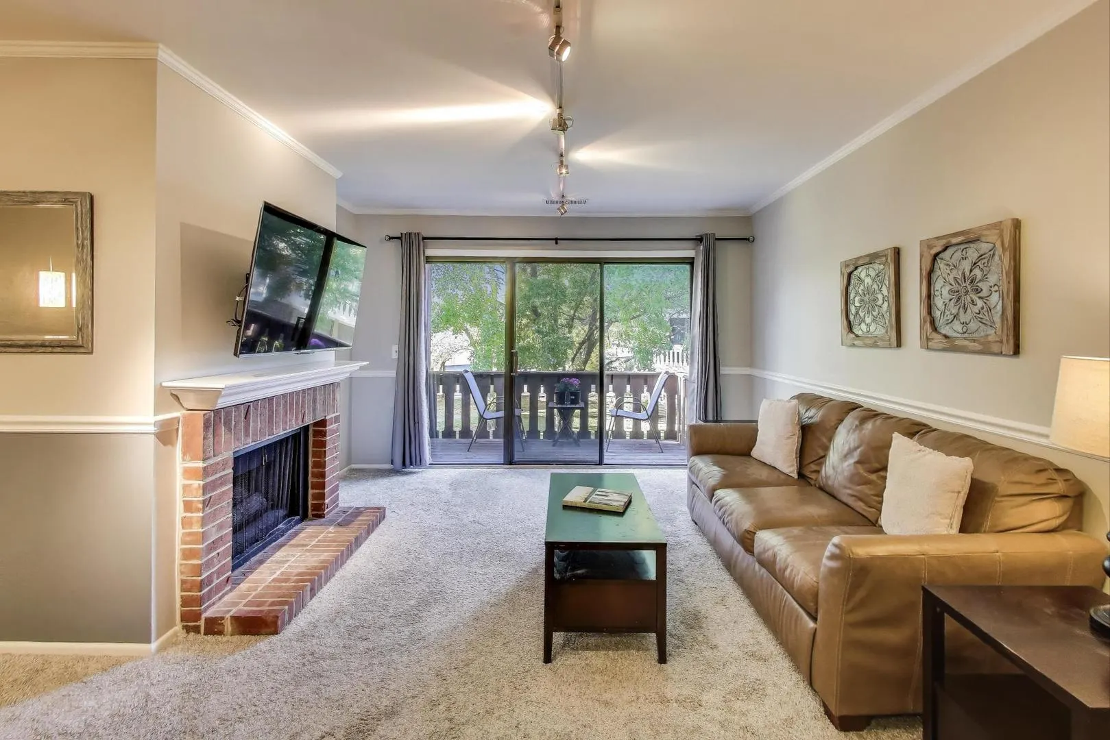 368 Southbury Court D2 IL