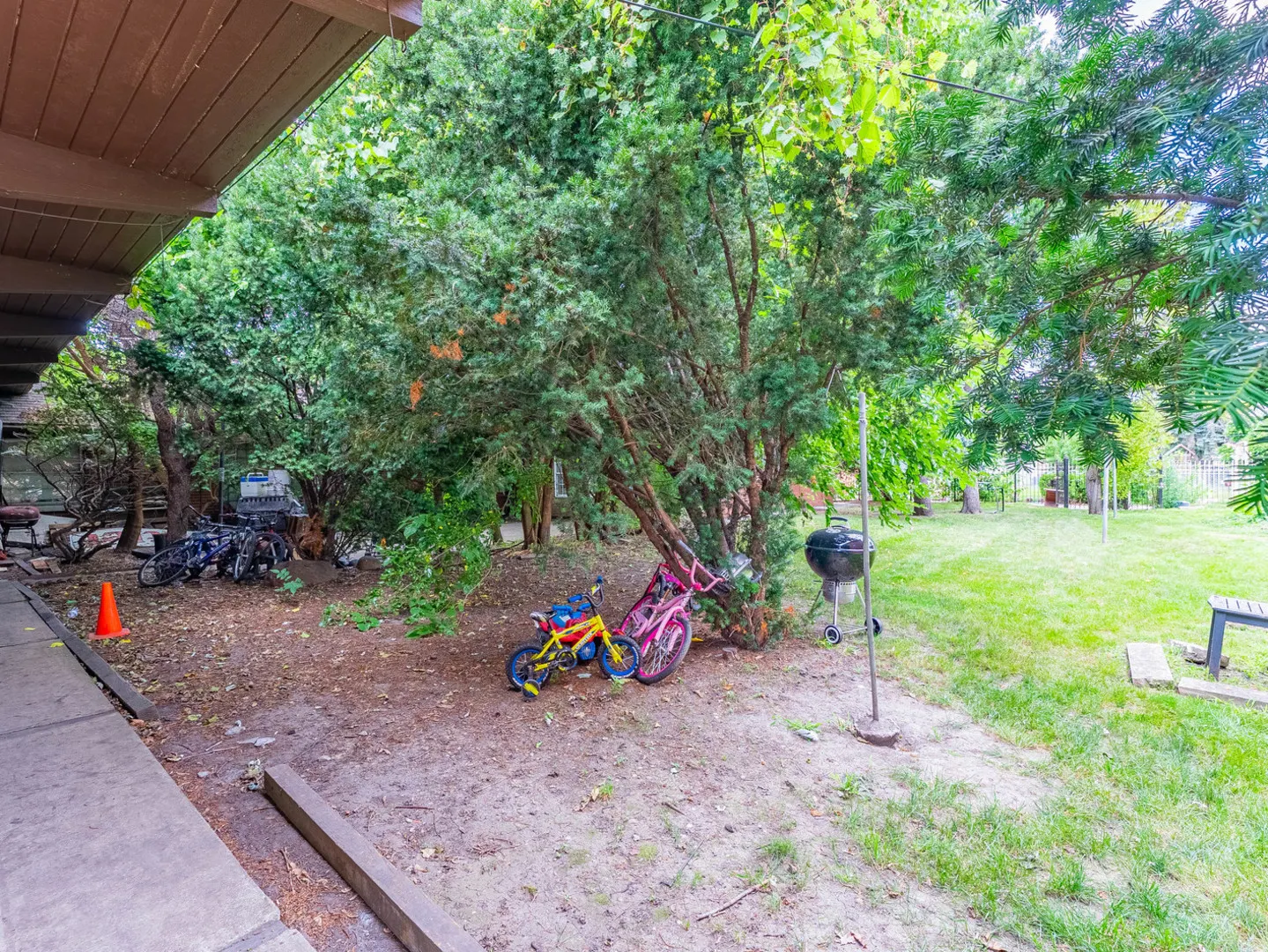 3847 Euclid Avenue IL