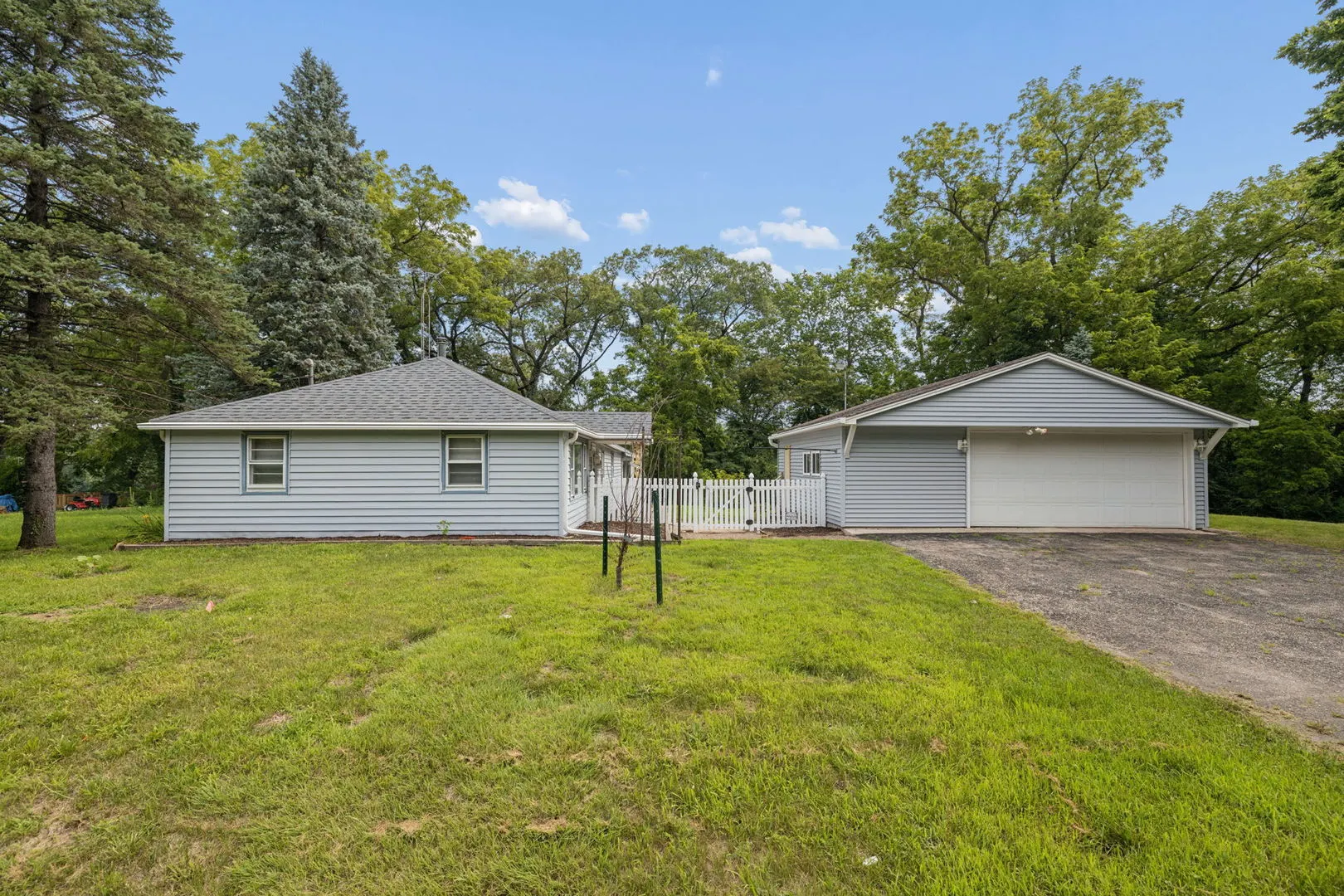 21040 W Highway 113 IL