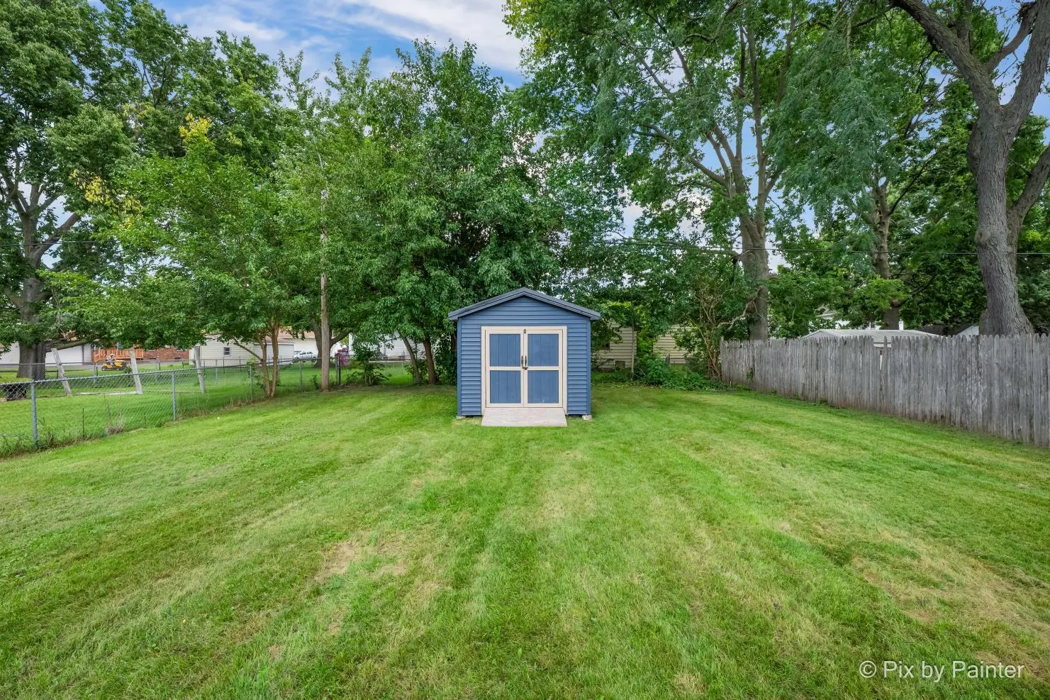711 10th Avenue IL