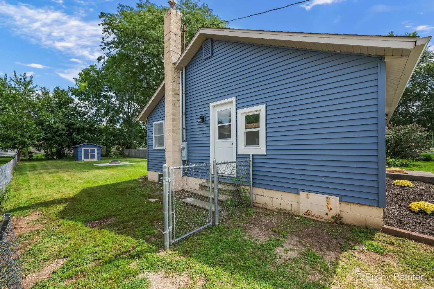 711 10th Avenue IL