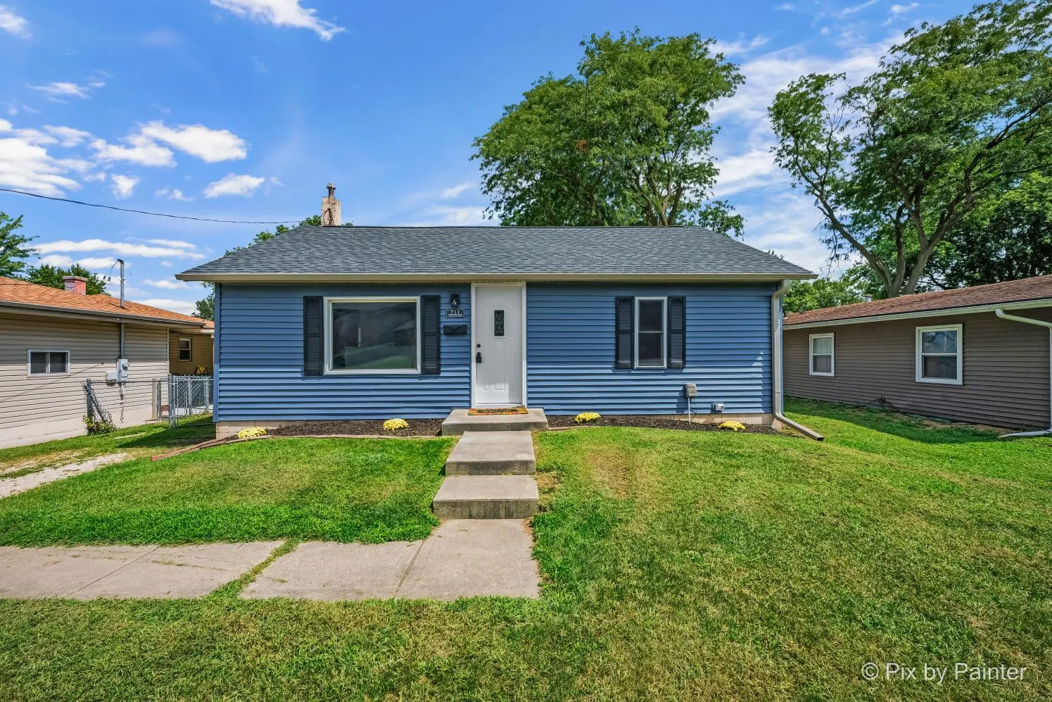 711 10th Avenue IL