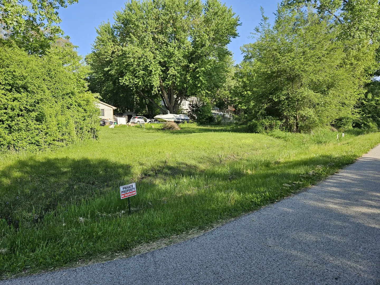 615 W Eastern Avenue IL