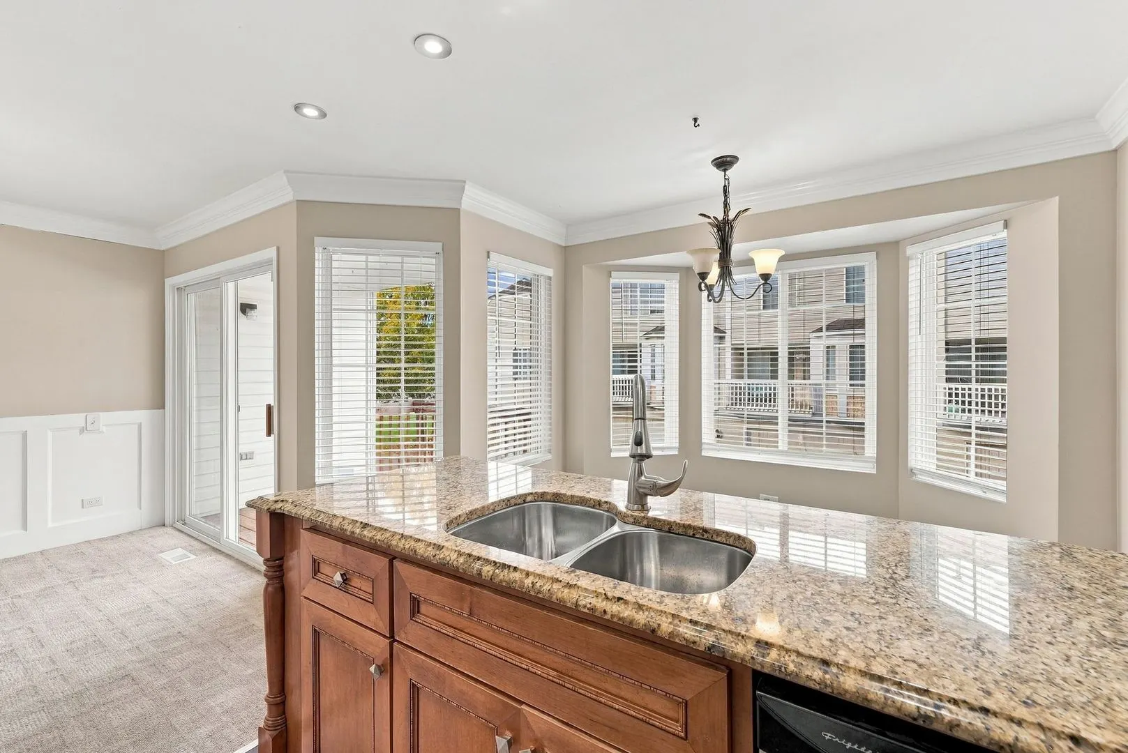 1720 Middlebury Drive IL
